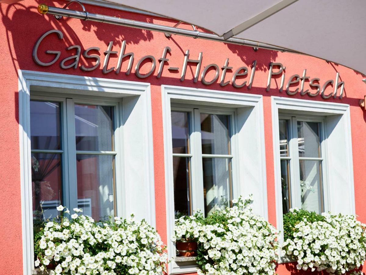 Gasthof-Hotel Pietsch Freystadt Buitenkant foto