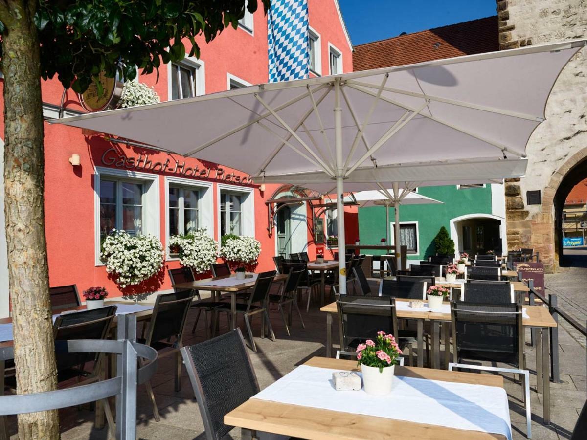 Gasthof-Hotel Pietsch Freystadt Buitenkant foto